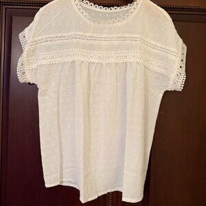 NWOT white swiss dot shirt with lace/embroidered trim and button accents - M